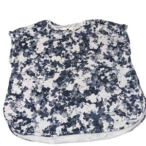 Cupio Blush Floral Top 2X Grey Navy Blue Short Sleeve‎ Cap Sleeve Curved Hem